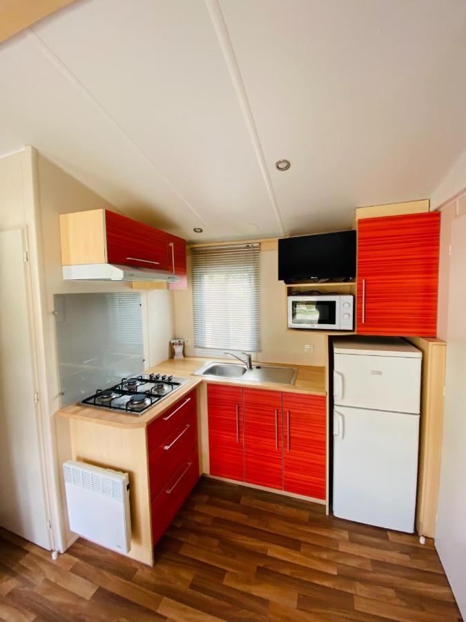 Camping Oliana Dış mekan fotoğraf