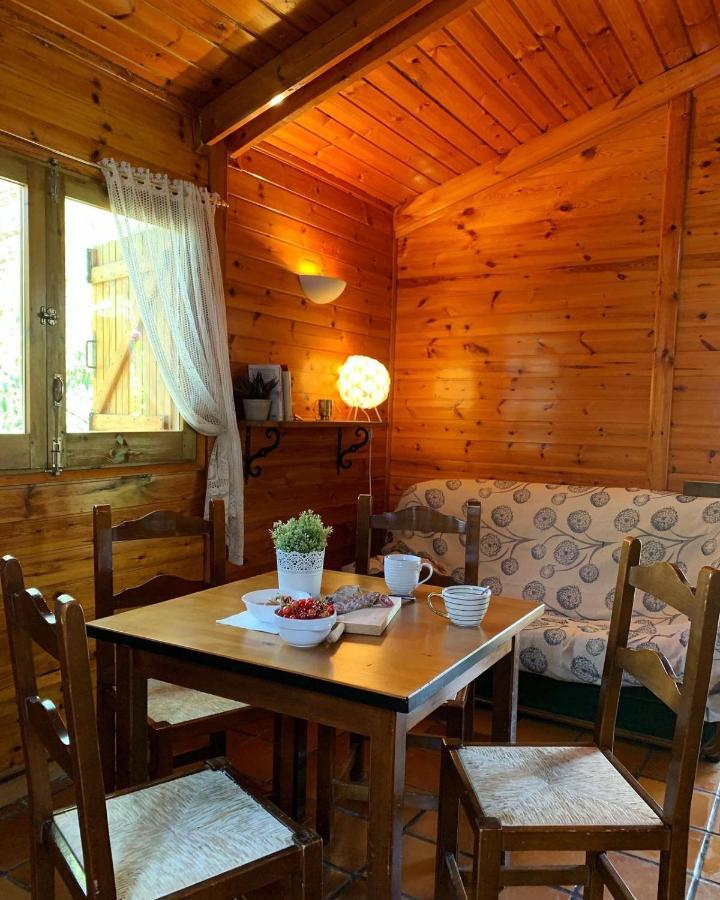 Camping Oliana Dış mekan fotoğraf