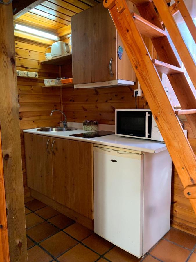 Camping Oliana Dış mekan fotoğraf